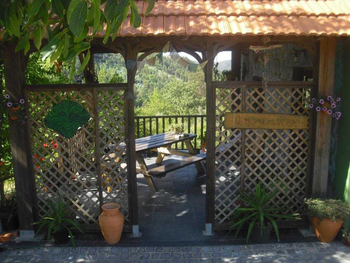 Green Man Yurt Penela Exterior foto